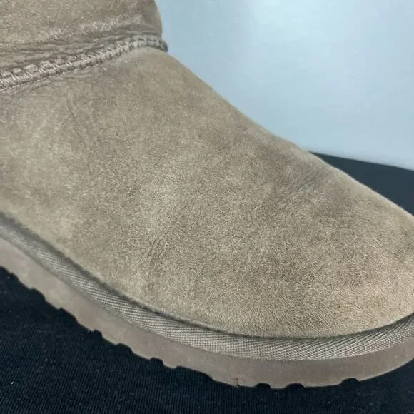 Ugg Bailey Button Triplet Brown​​​ - Picture 13 of 14